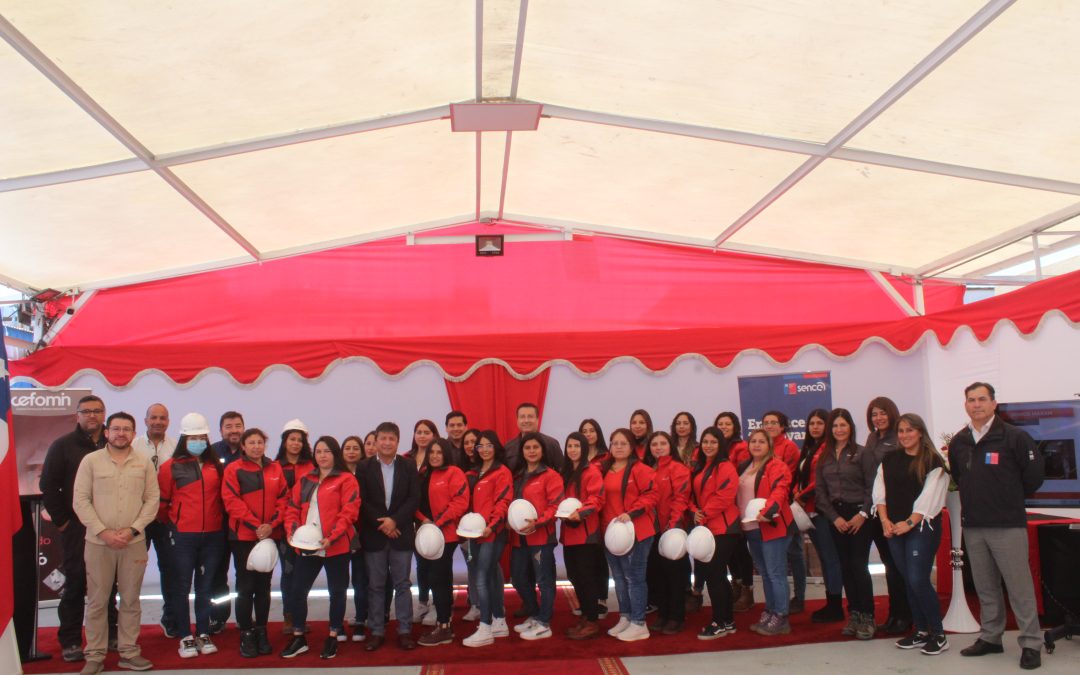 MUJERES DE LA REGIÓN INICIAN ENTRENAMIENTO EN TRONADURA