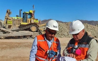 124 OPERADORES DE MINERA TECK CARMEN DE ANDACOLLO ACREDITAN COMPETENCIAS EN OPERACIÓN EQUIPOS MINA EN CEFOMIN