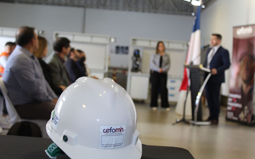 Convenio CEFOMIN-SQM: inicia segunda edición de Operación de Plantas de Procesamiento de Litio