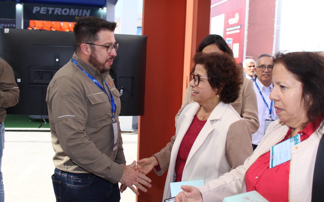 Recuento #Exponor 2024: Ministra de Minería, Aurora Williams visitó stand de CEFOMIN
