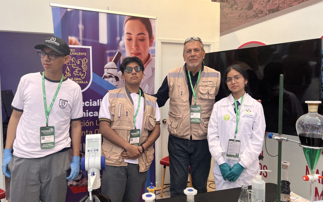Recuento #Exponor2024: Estudiantes del Liceo A-26  Oscar Bonilla y Colegio Don Bosco presentaron proyectos en stand de CEFOMIN
