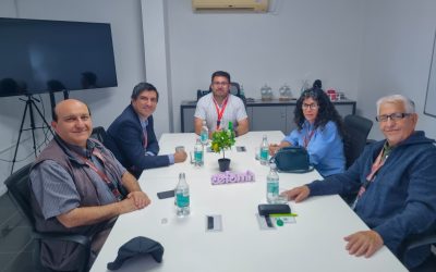 CEFOMIN recibe visita de representantes de la Universidad Santo Tomás Antofagasta para proyectar trabajo conjunto