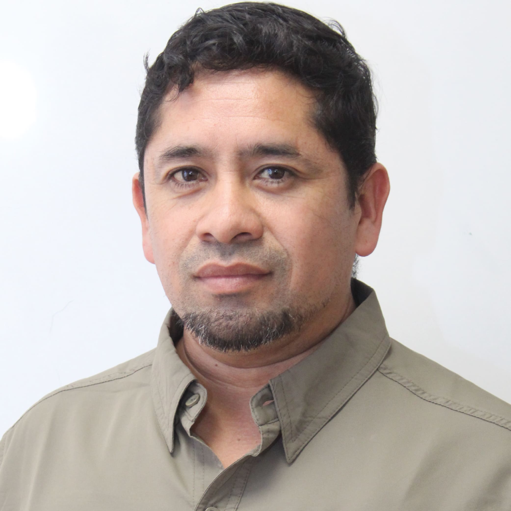 Michael Michea B.